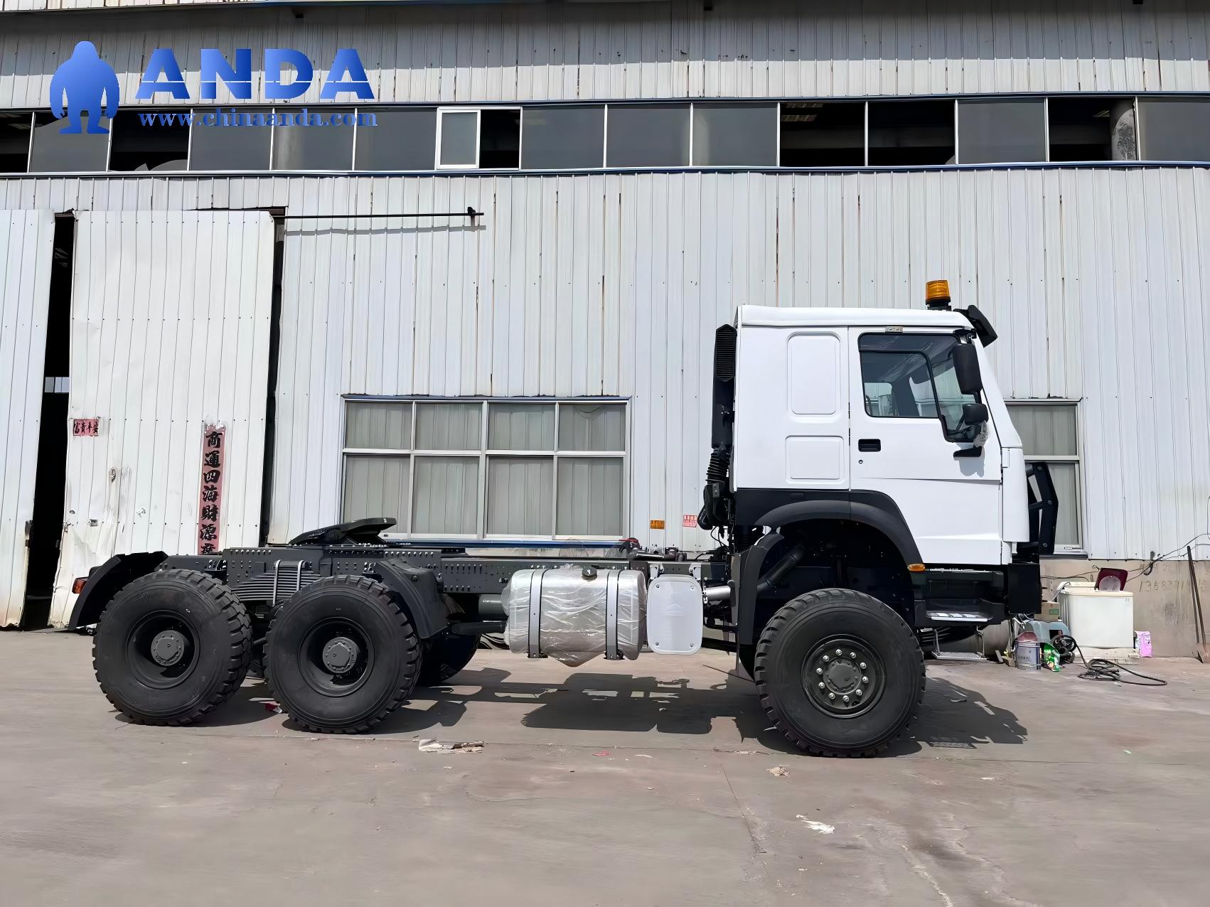 HOWO 6×6 tractor unit
