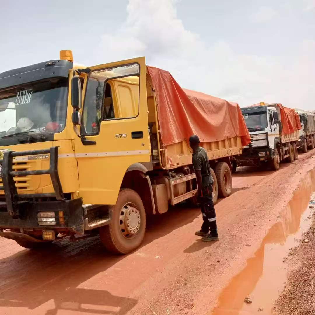 Two dump trucks purchased by the Burkina Faso client in 2024 have been delivered back.